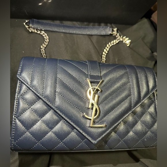 YSL handbag - Picture 2 of 3